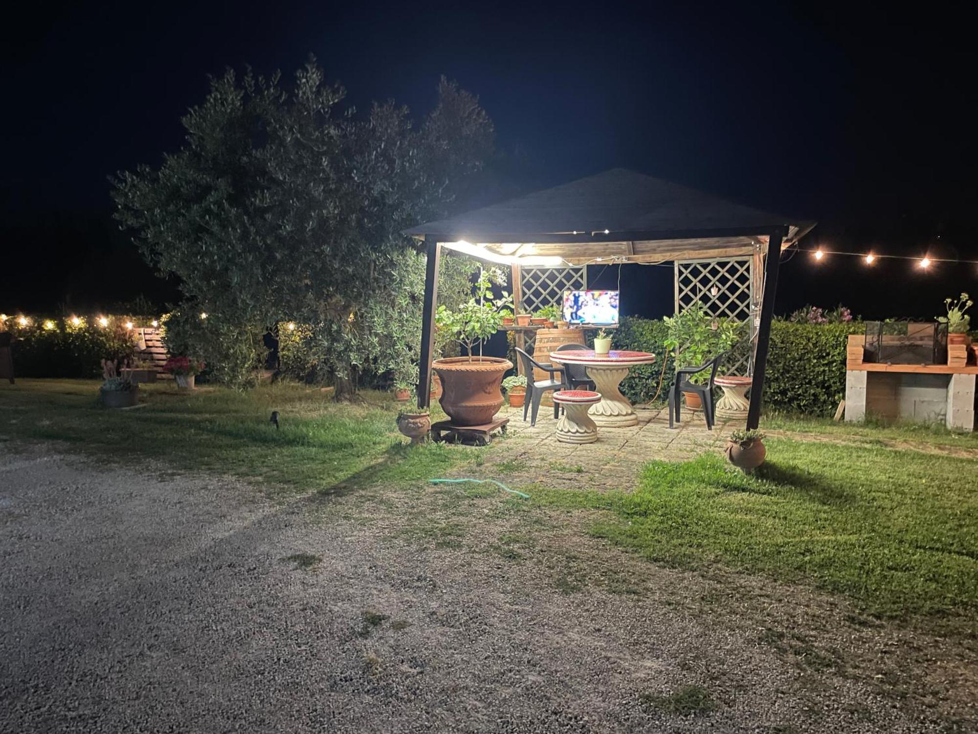 Casa Vacanza Da Lu Foiano Della Chiana Exterior foto